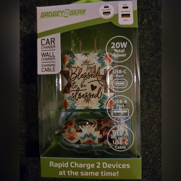 Gadget Gear Rapid Charge 2 devices at same time usb c and usb a new Hp🔥🔥 - Picture 2 of 4